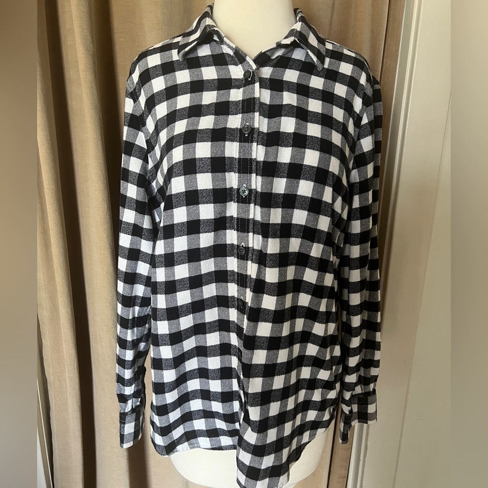 Lands End buffalo plaid black and white flannel shirt